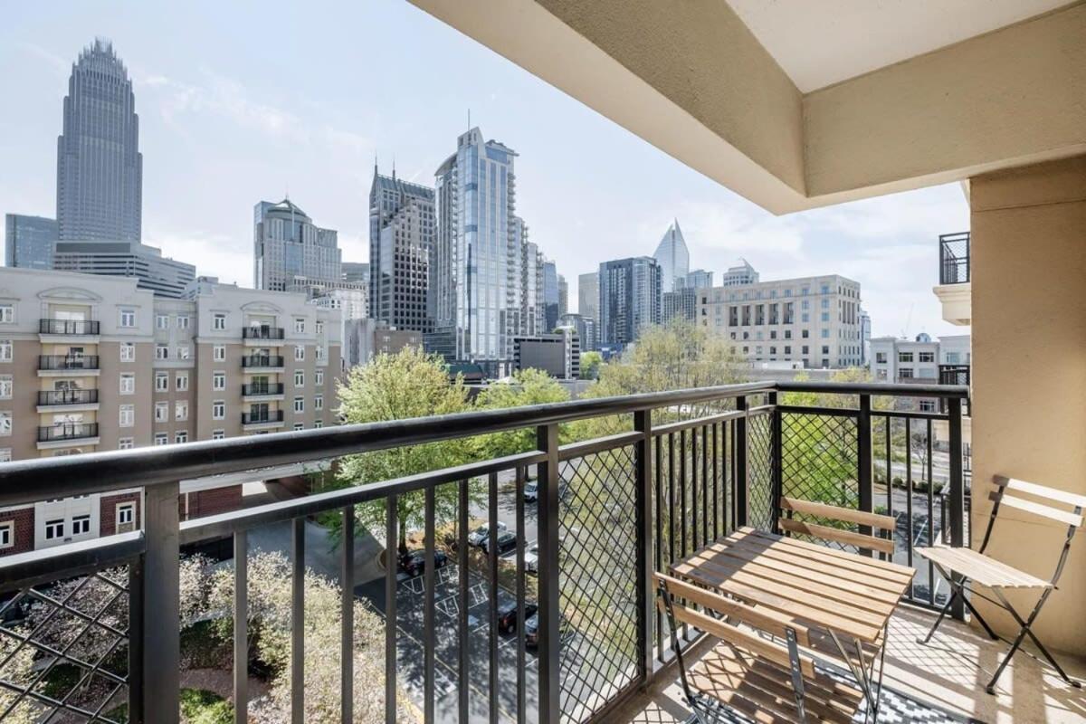 4B 3Ba Premium Family Apartment With Gym 夏洛特 外观 照片